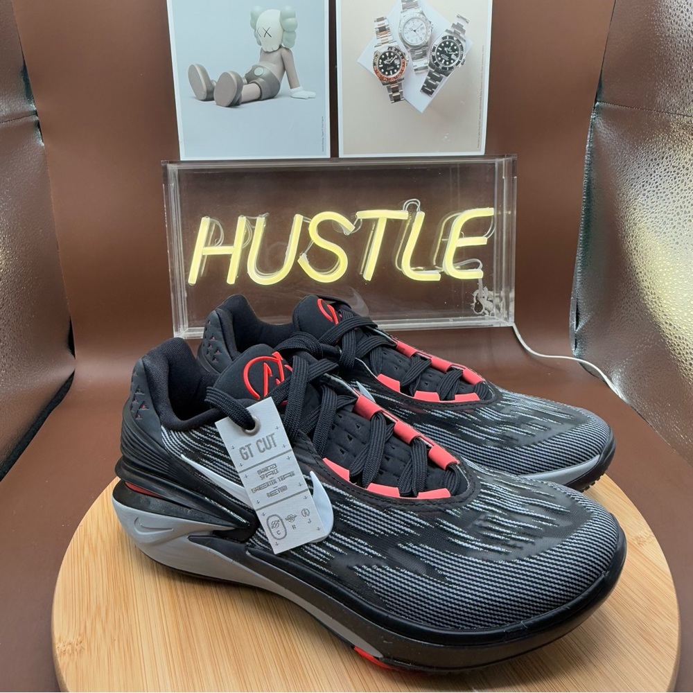 Nike Air Zoom G.T. Cut 2  “Bred” Men’s Sz 7.5